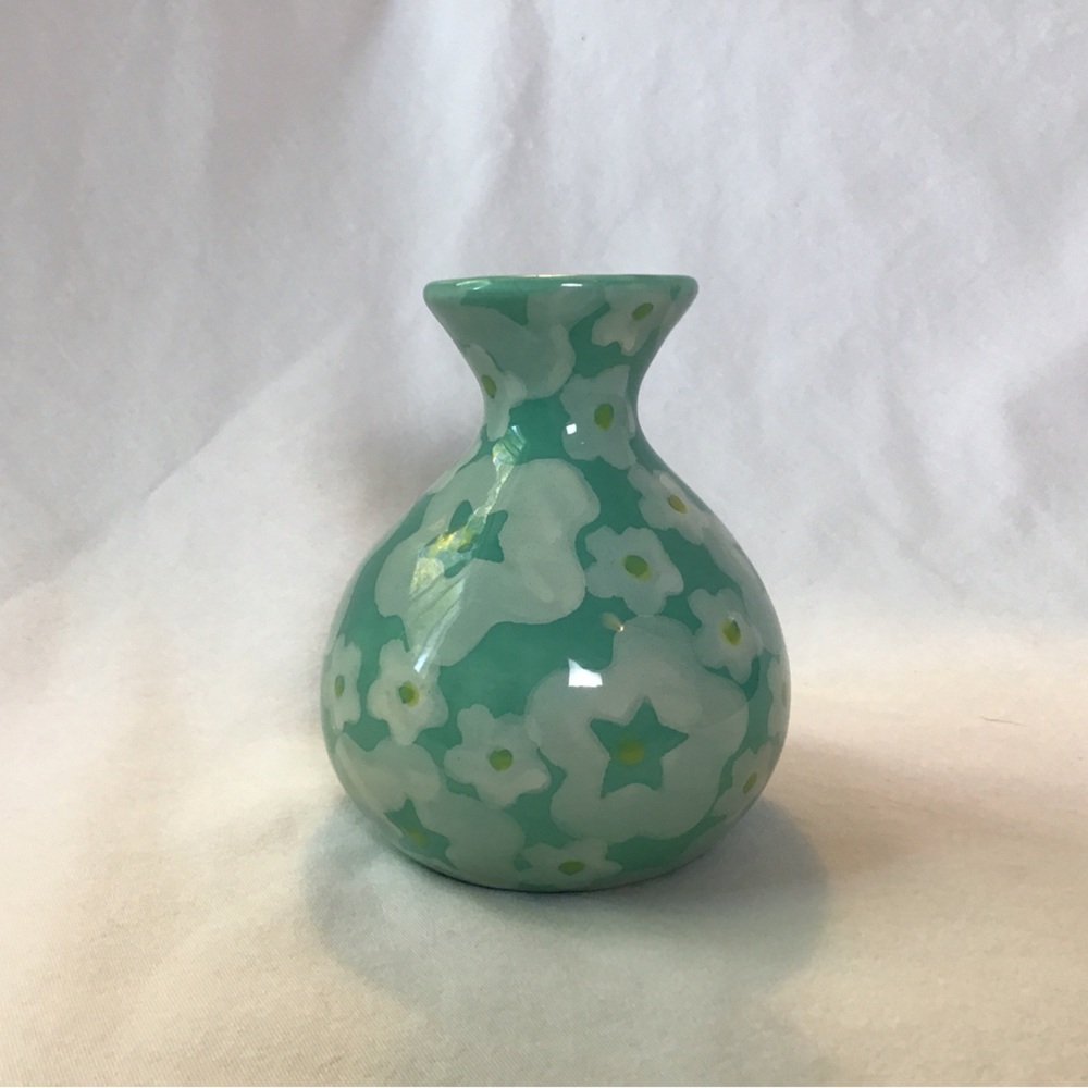 Anthropologie Mint Green Daisy Vase - Picture 2 of 5